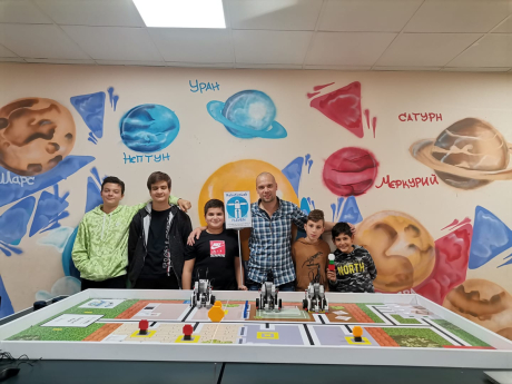 За първи път български отбор се класира на Световната олимпиада по лего роботика